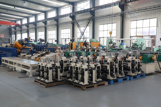 ZY20 HF Welding Tube Mill Machine φ10-26mm Round Steel Pipe 0.4-1.5mm 100kW Solid State Line